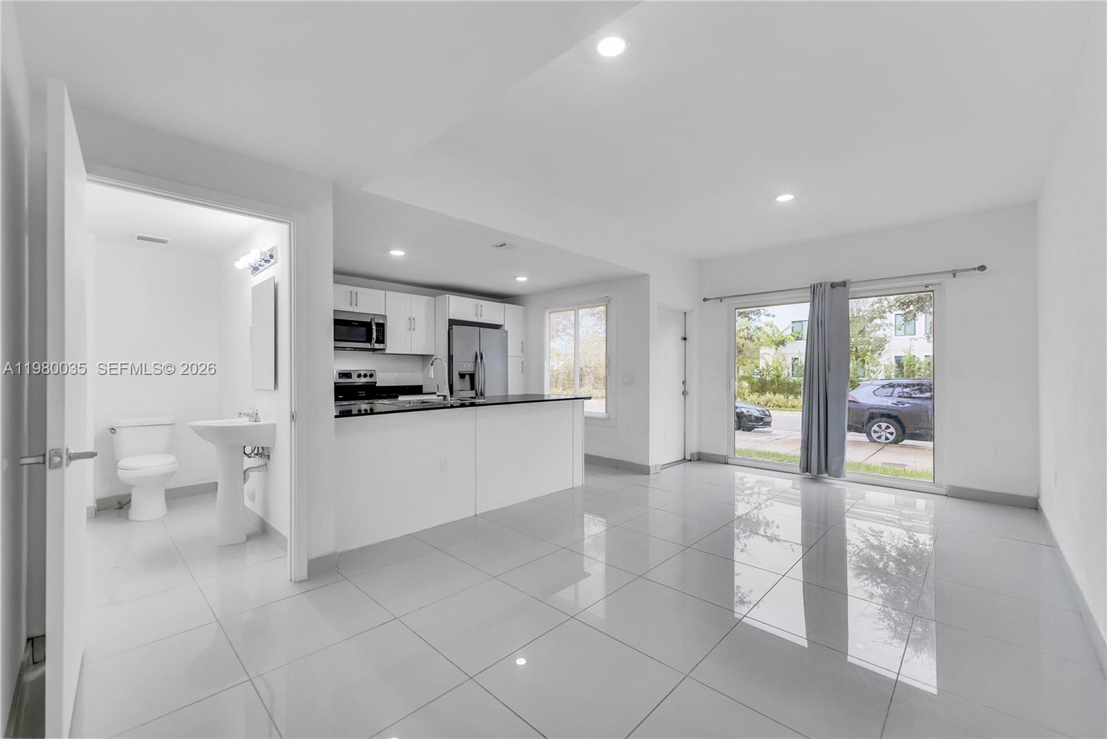 PARADISE GARDENS - Residential