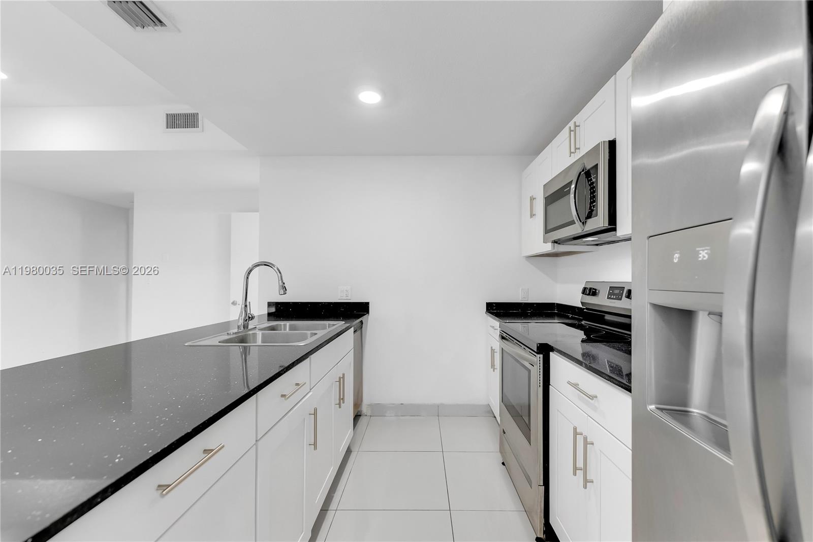 PARADISE GARDENS - Residential