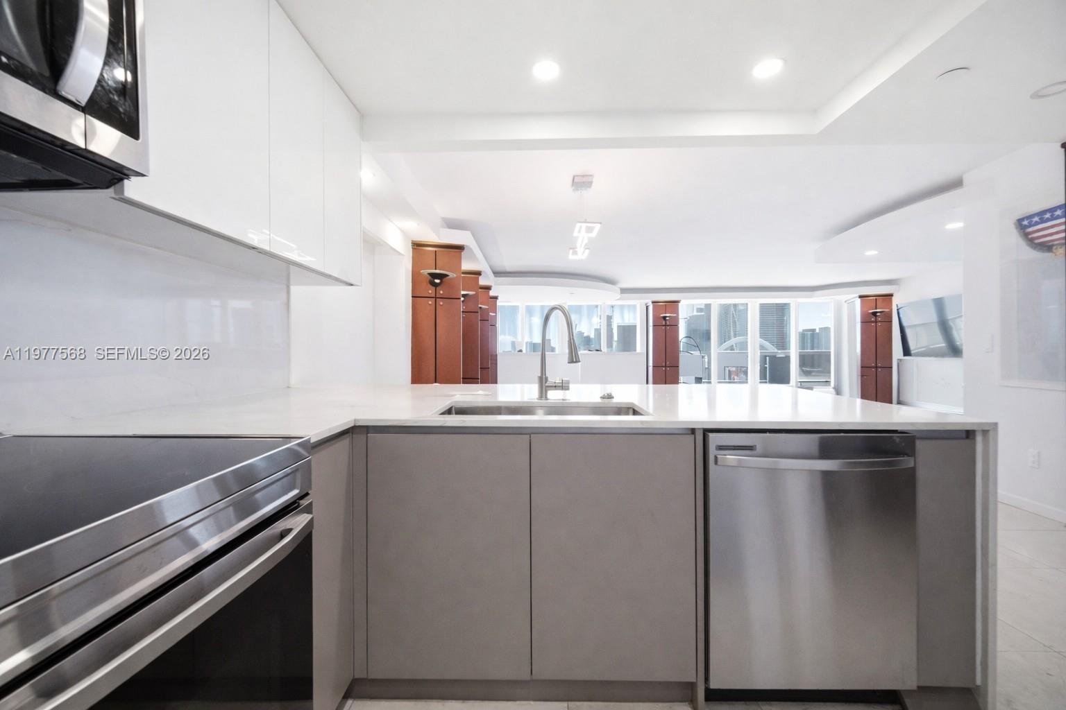 VENETIA CONDO - Residential