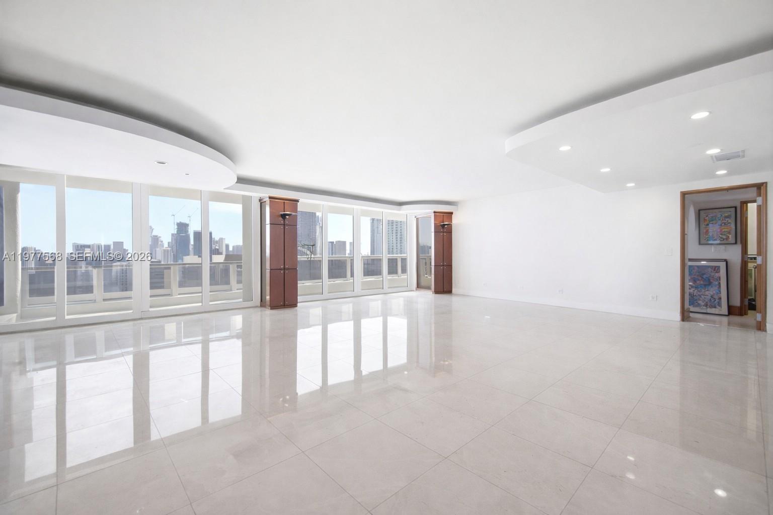 VENETIA CONDO - Residential