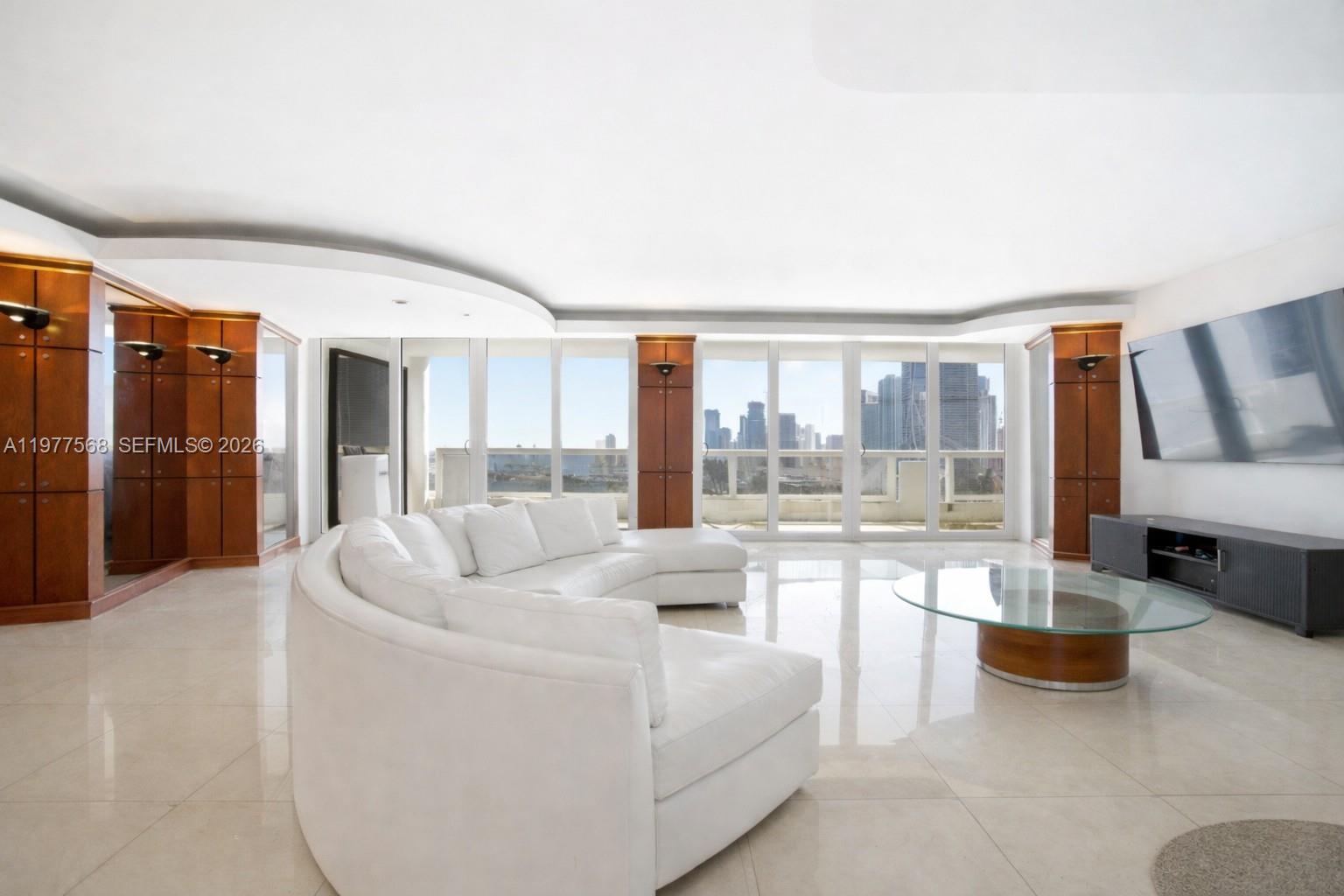 VENETIA CONDO - Residential