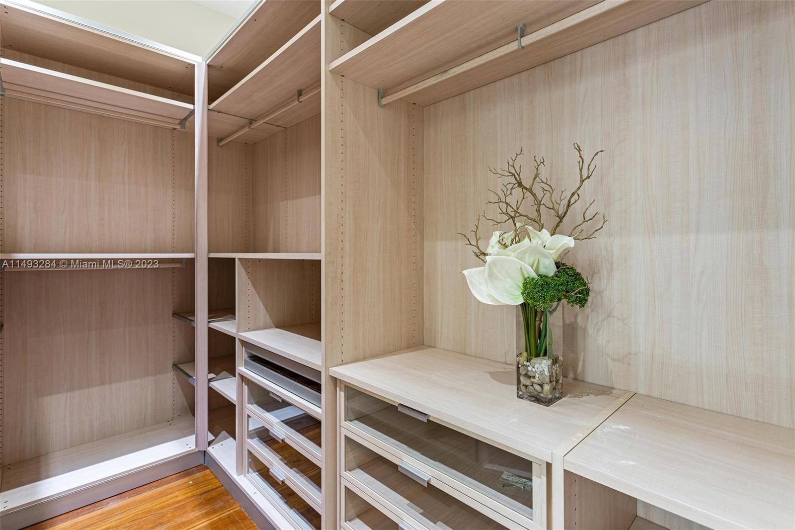 KILLIAN ACRES - Residential