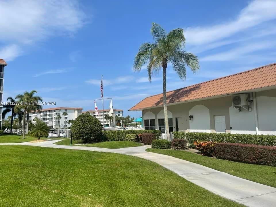 TROPIC BAY CONDO - Residential Lease