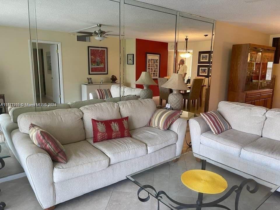 TROPIC BAY CONDO - Residential Lease