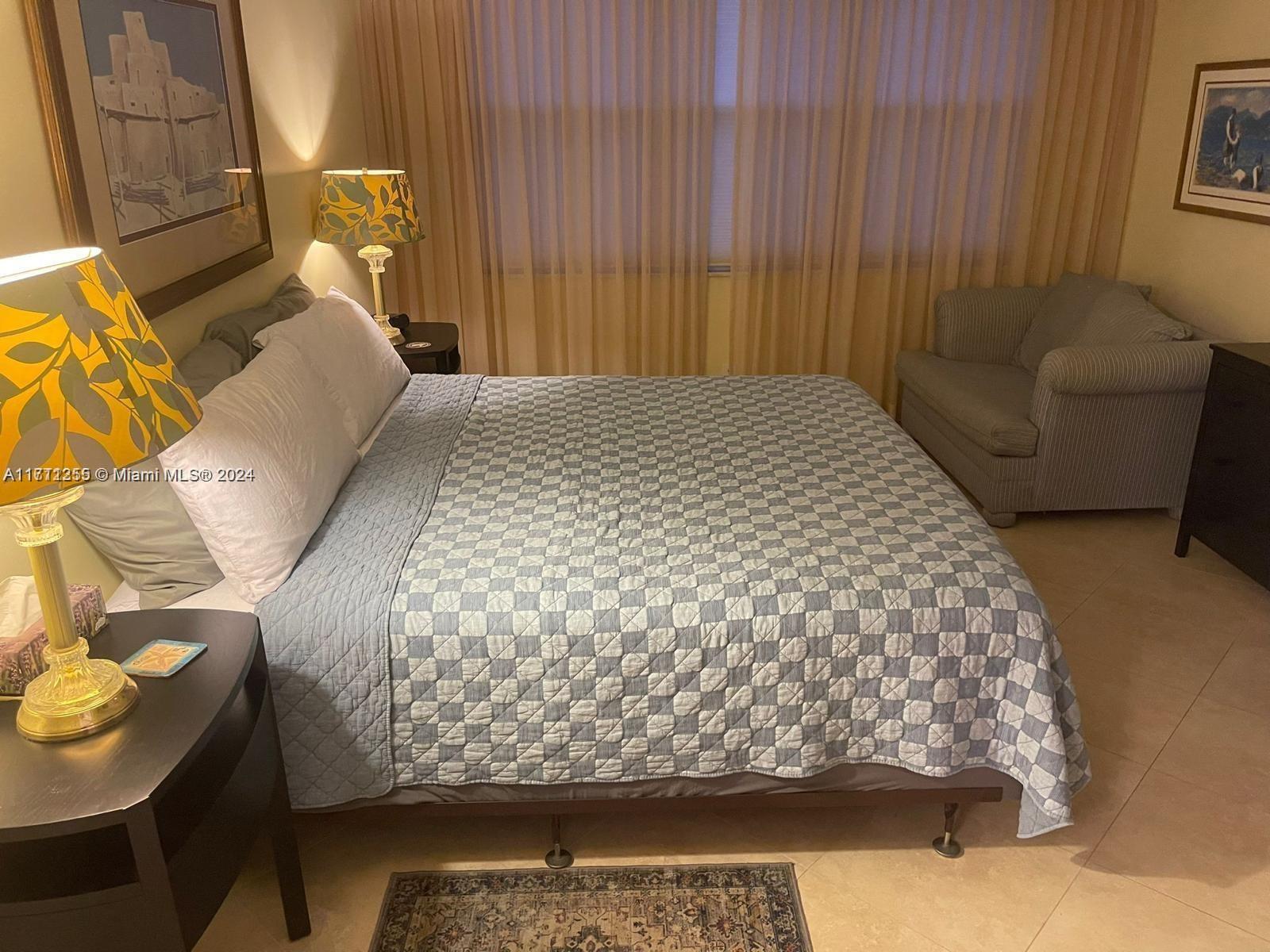 TROPIC BAY CONDO - Residential Lease