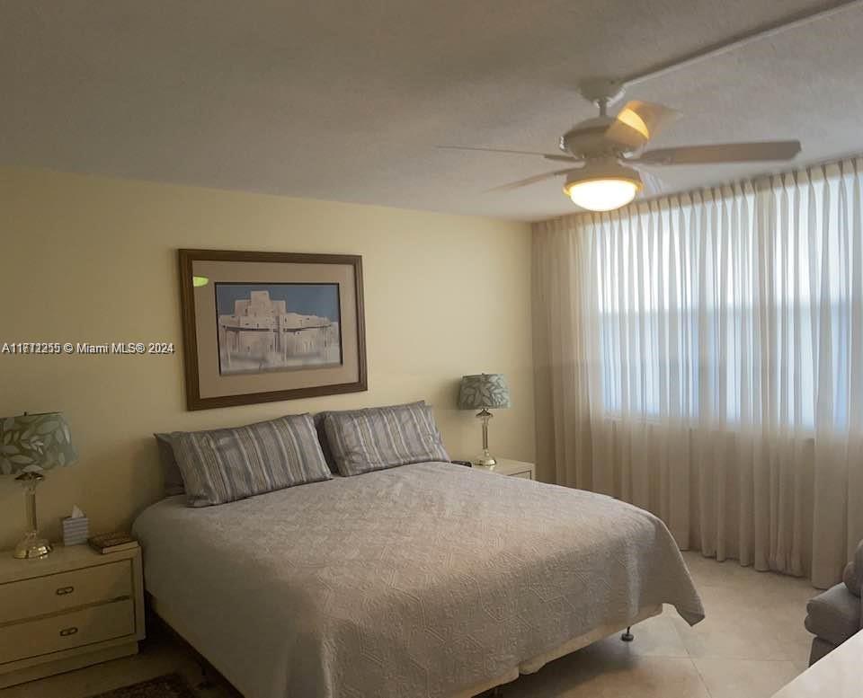 TROPIC BAY CONDO - Residential Lease