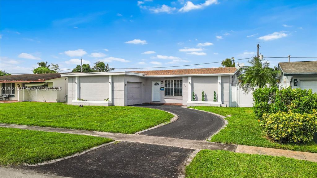 Photo of 8531 NW 25th St, Sunrise, FL 33322 (MLS # A12021901)