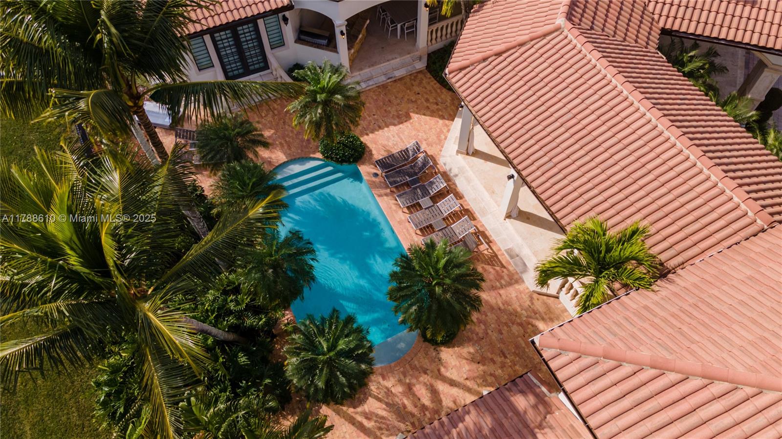 BROOKSIDE ESTATES - Residential
