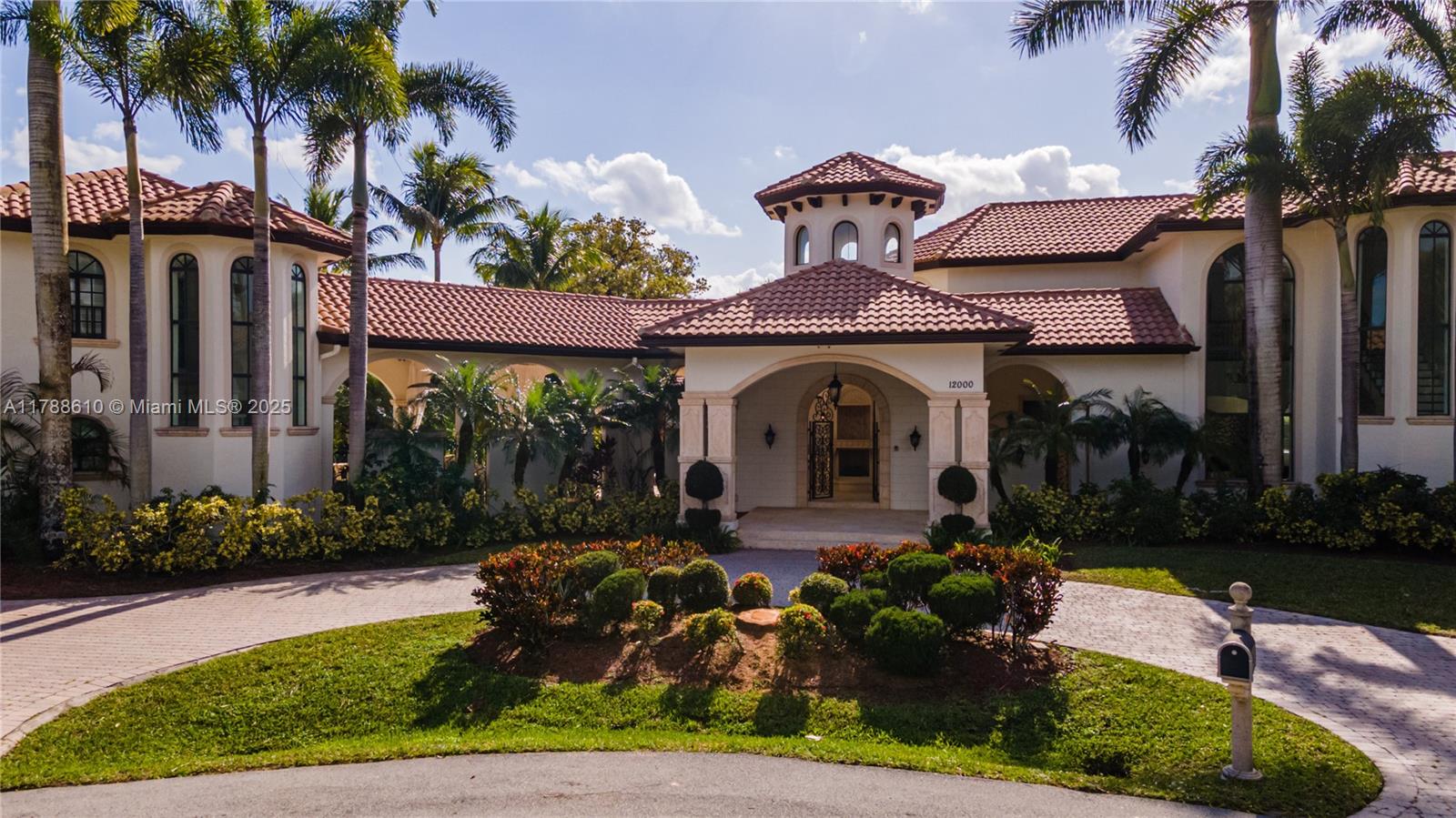 BROOKSIDE ESTATES - Residential