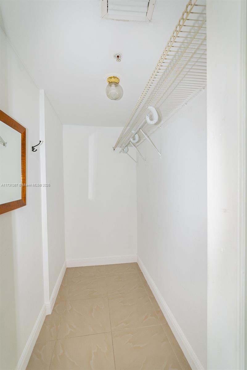 MIAMI FOREST VILLAS CONDO - Residential