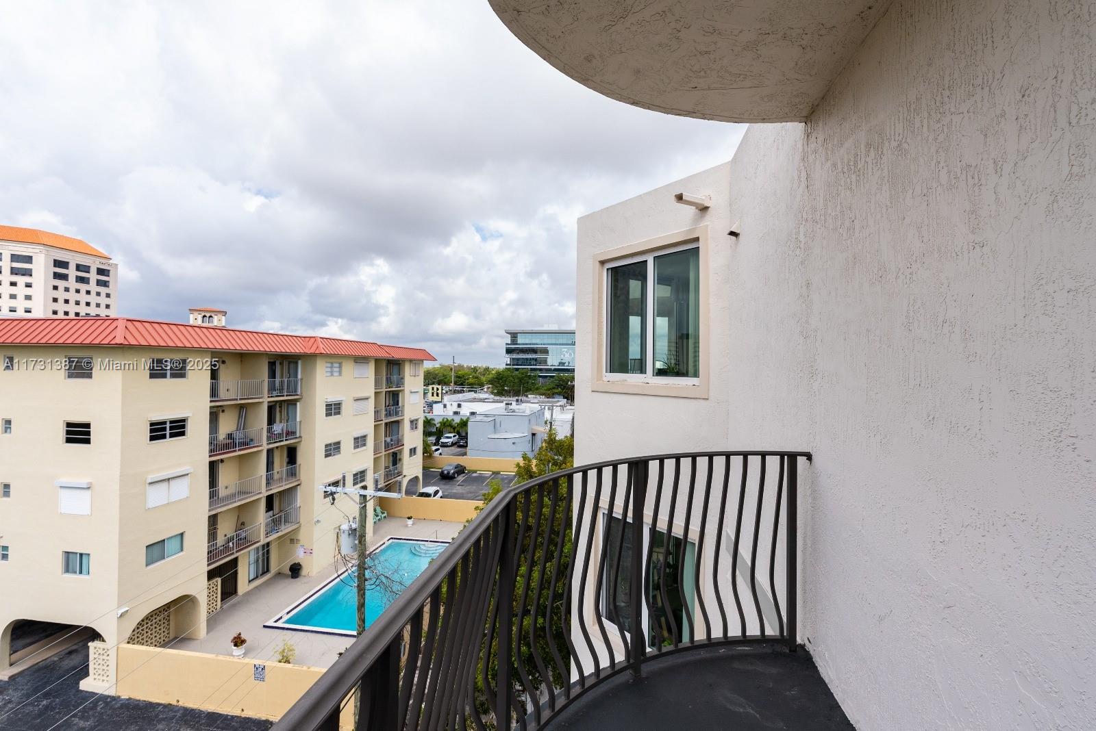 MIAMI FOREST VILLAS CONDO - Residential