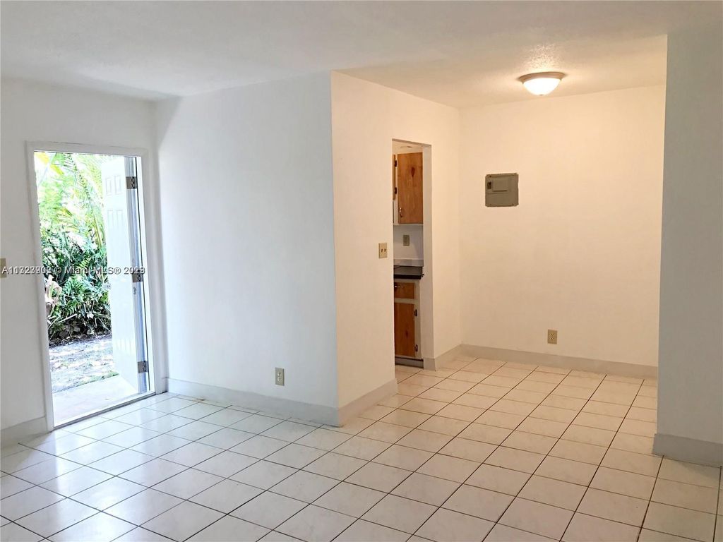 Photo of 212 SW 22nd Street, Fort Lauderdale, FL 33315 (MLS # A11323902)