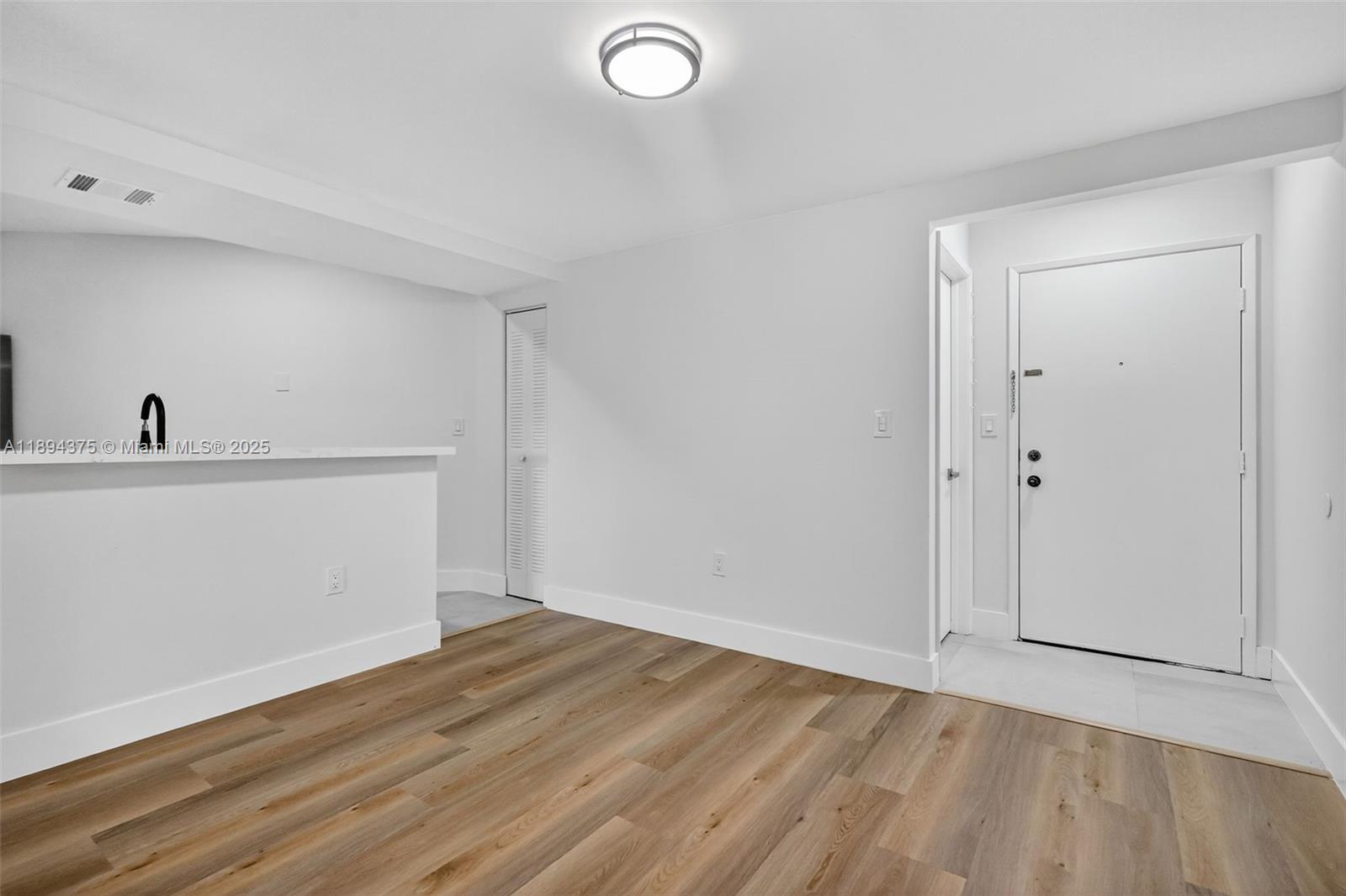 WEST FONTAINE CONDO - Residential Lease