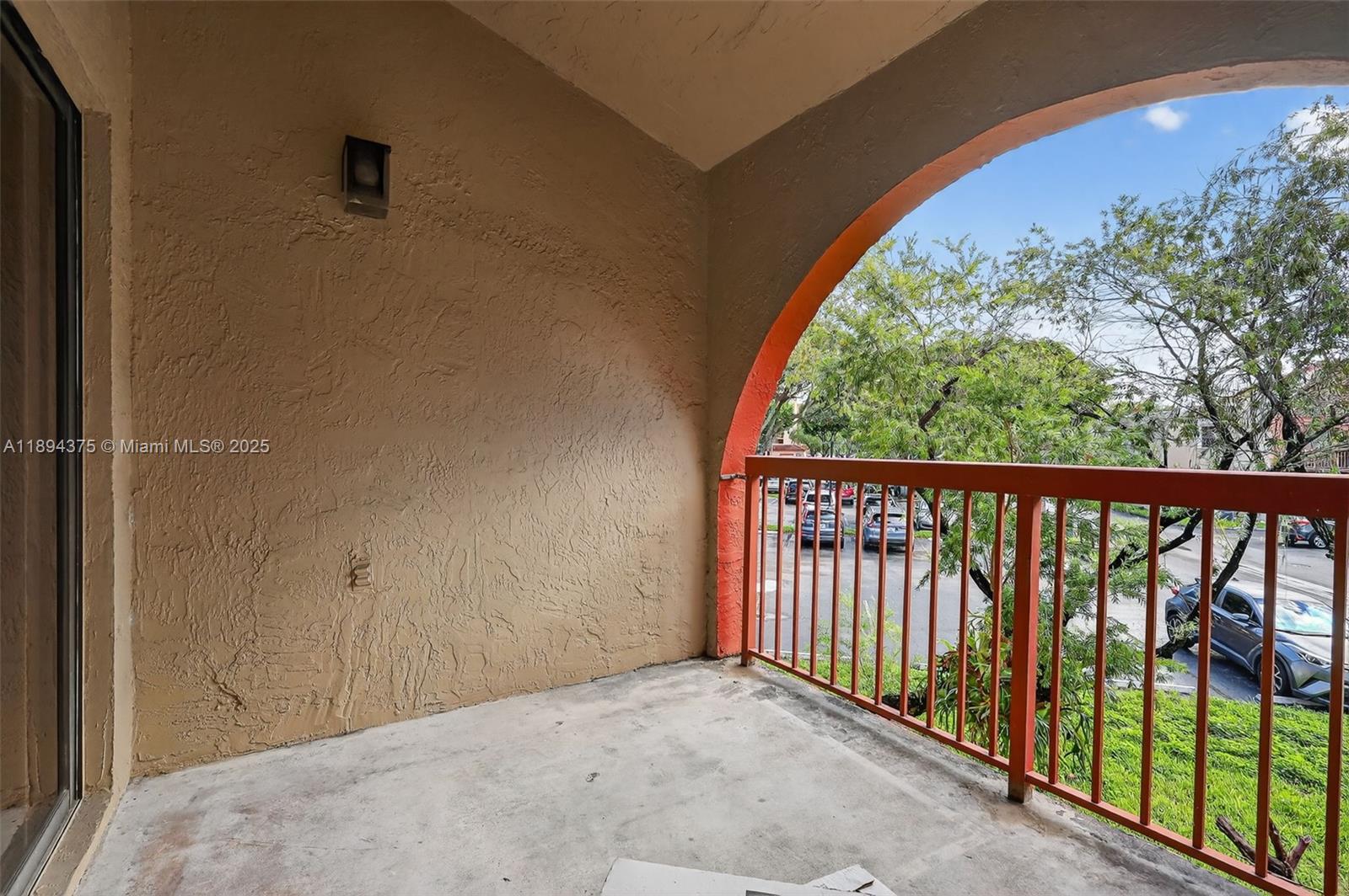 WEST FONTAINE CONDO - Residential Lease