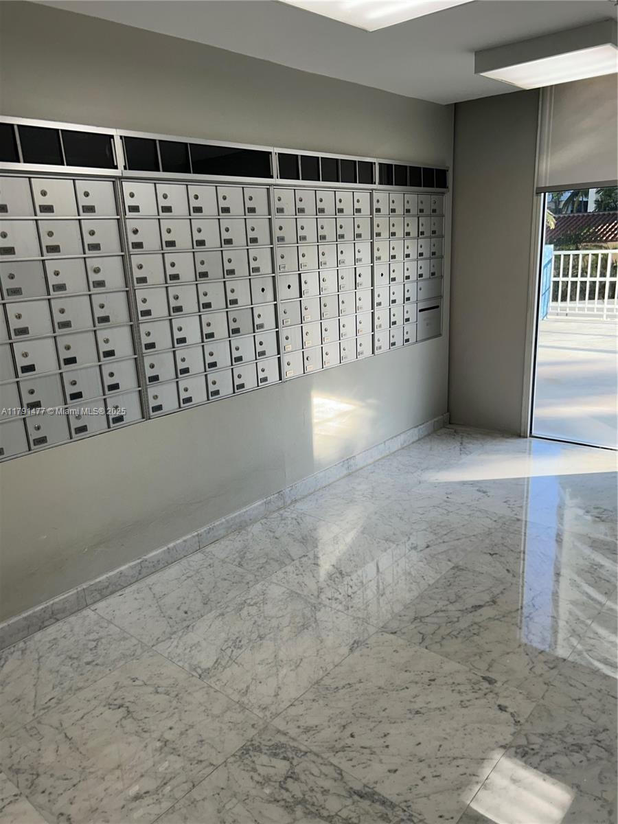 IMPERIAL AT BRICKELL COND - Residential
