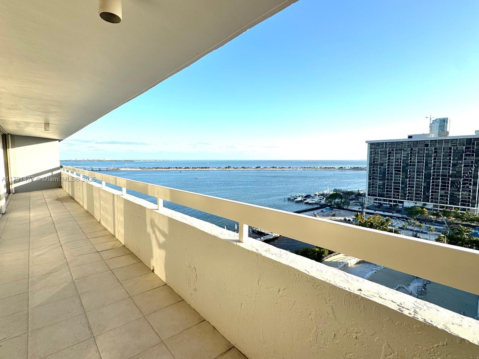 IMPERIAL AT BRICKELL COND - Residential