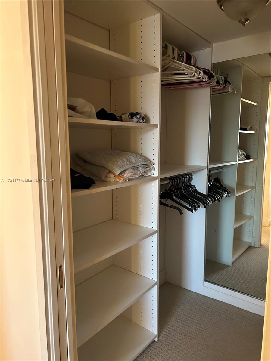 IMPERIAL AT BRICKELL COND - Residential