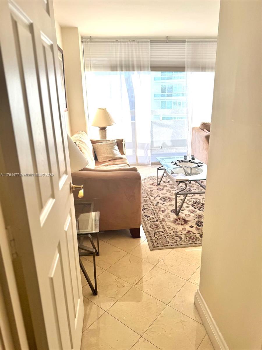 IMPERIAL AT BRICKELL COND - Residential
