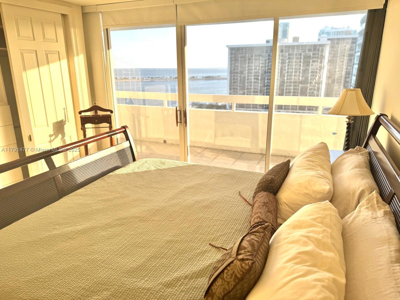 IMPERIAL AT BRICKELL COND - Residential