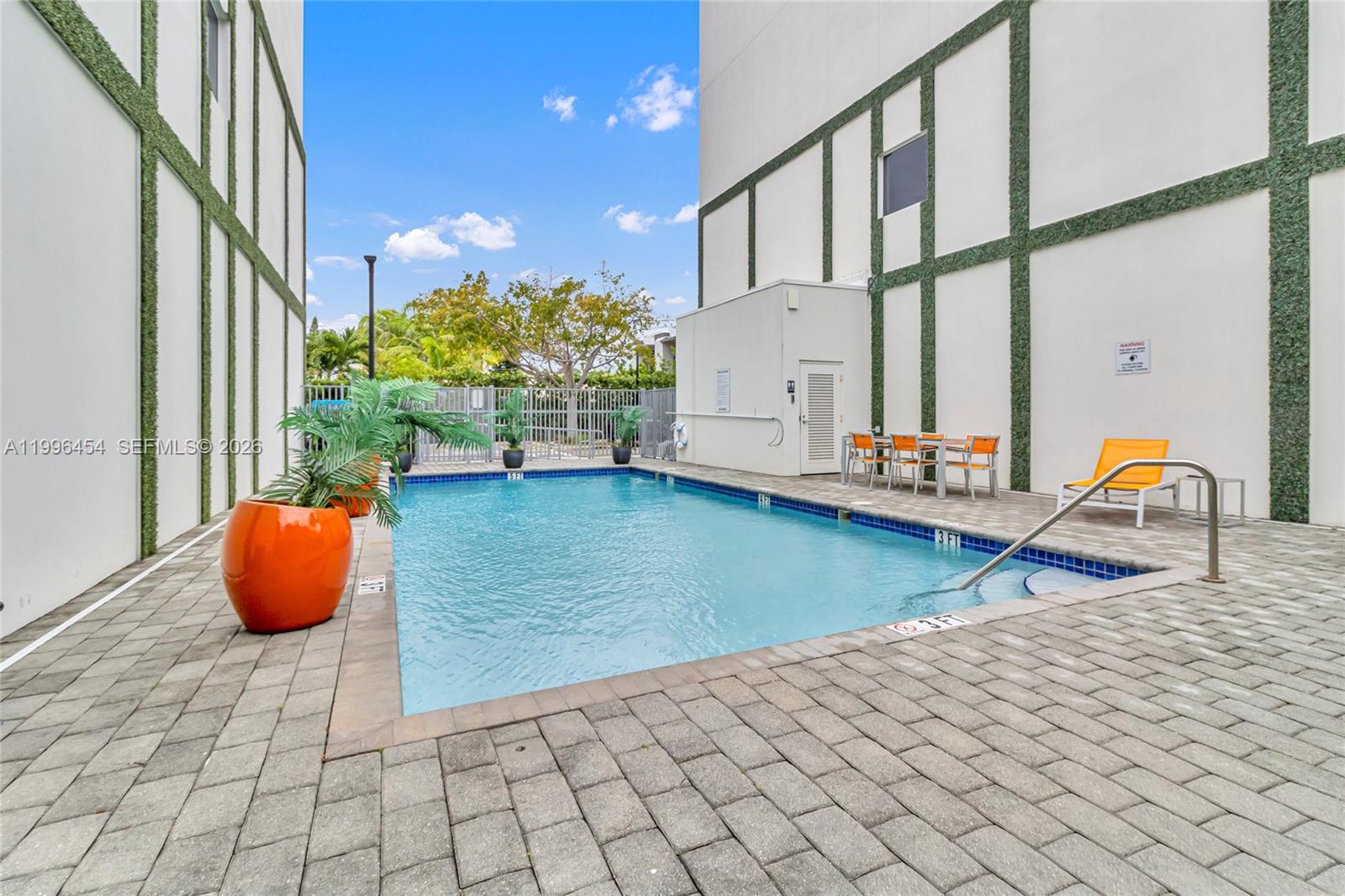 GALLERIA LOFTS CONDO - Residential