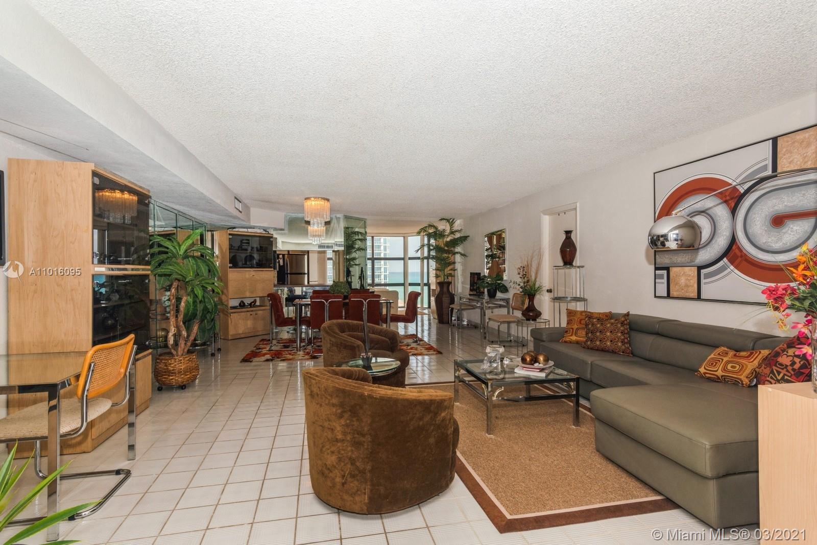 MAR DEL PLATA CONDO - Residential