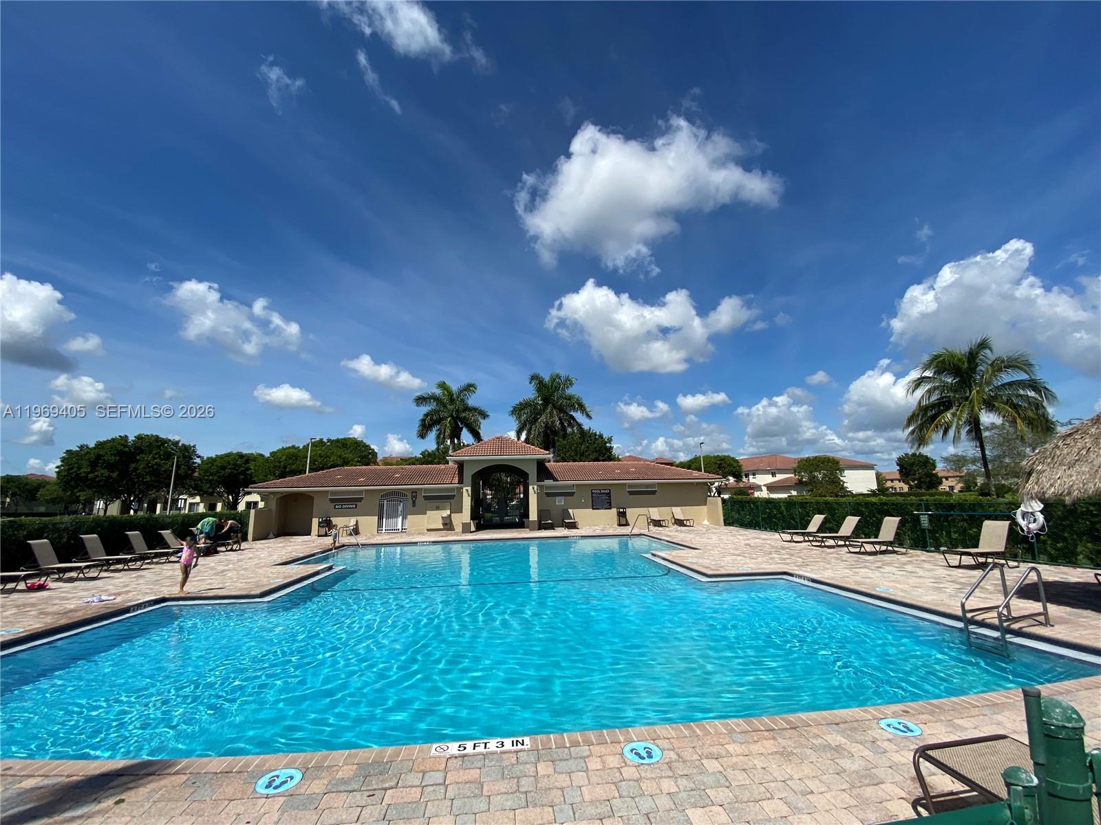 TOWNGATE NORTH - Residential Lease