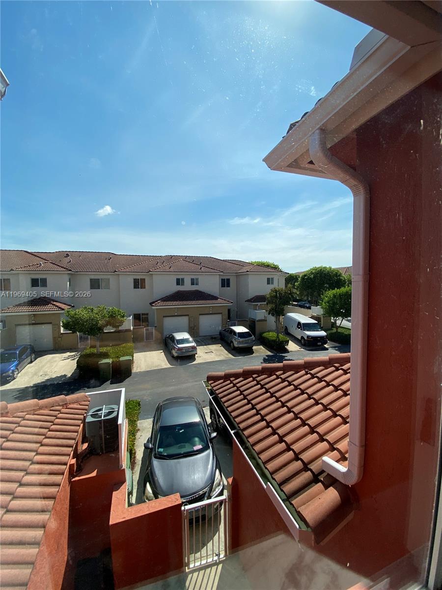 TOWNGATE NORTH - Residential Lease