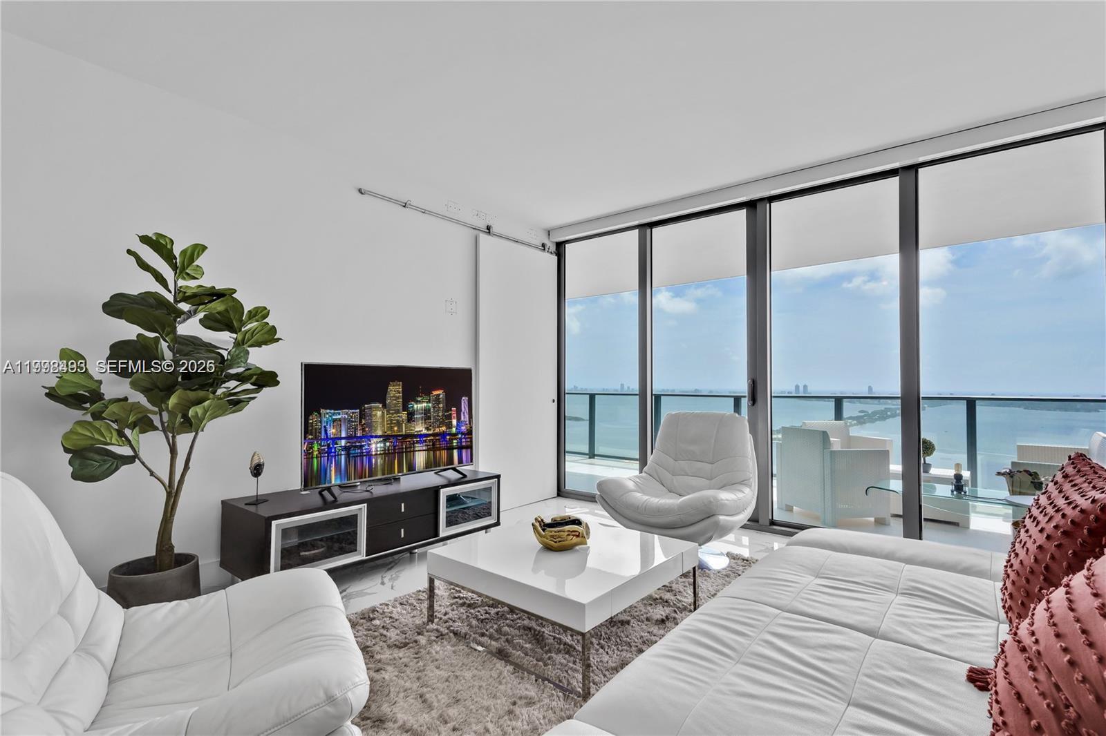 ONE PARAISO CONDO - Residential Lease