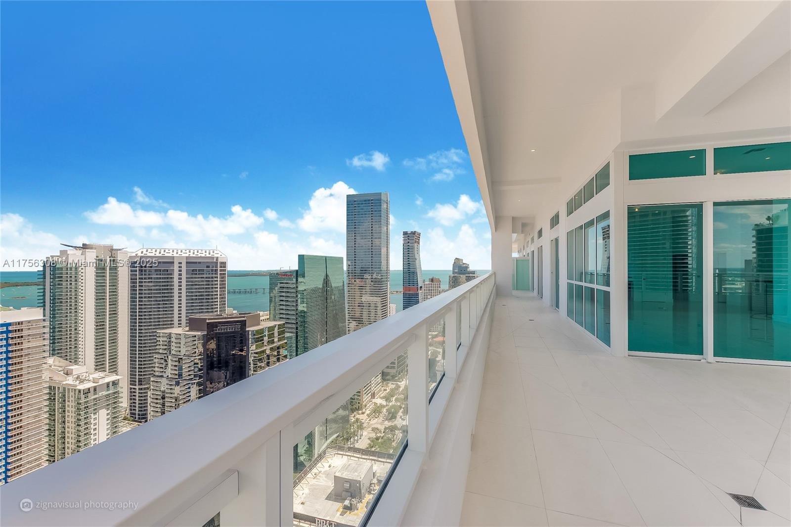 1080 Brickell Ave 4402, Miami, Broward County, Florida - 4 Bedrooms  
5 Bathrooms - 