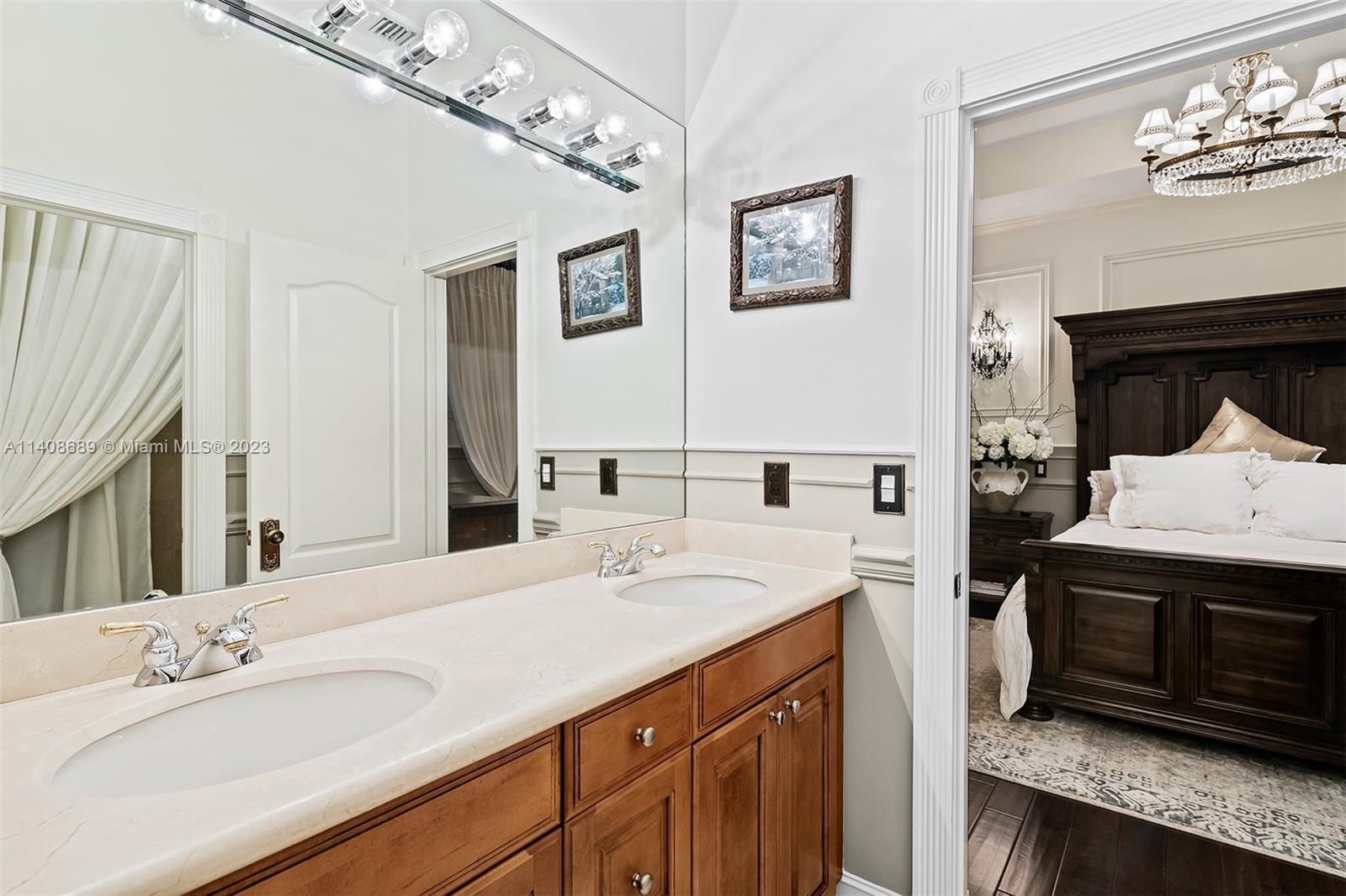 RIDGE HARBOUR ESTATES - Residential