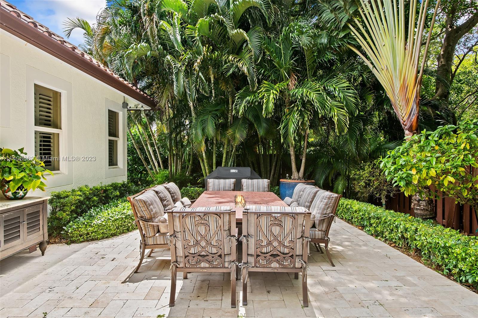 RIDGE HARBOUR ESTATES - Residential