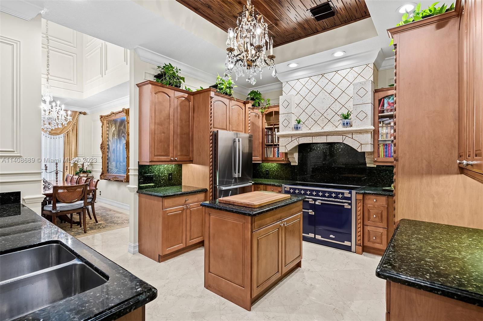 RIDGE HARBOUR ESTATES - Residential