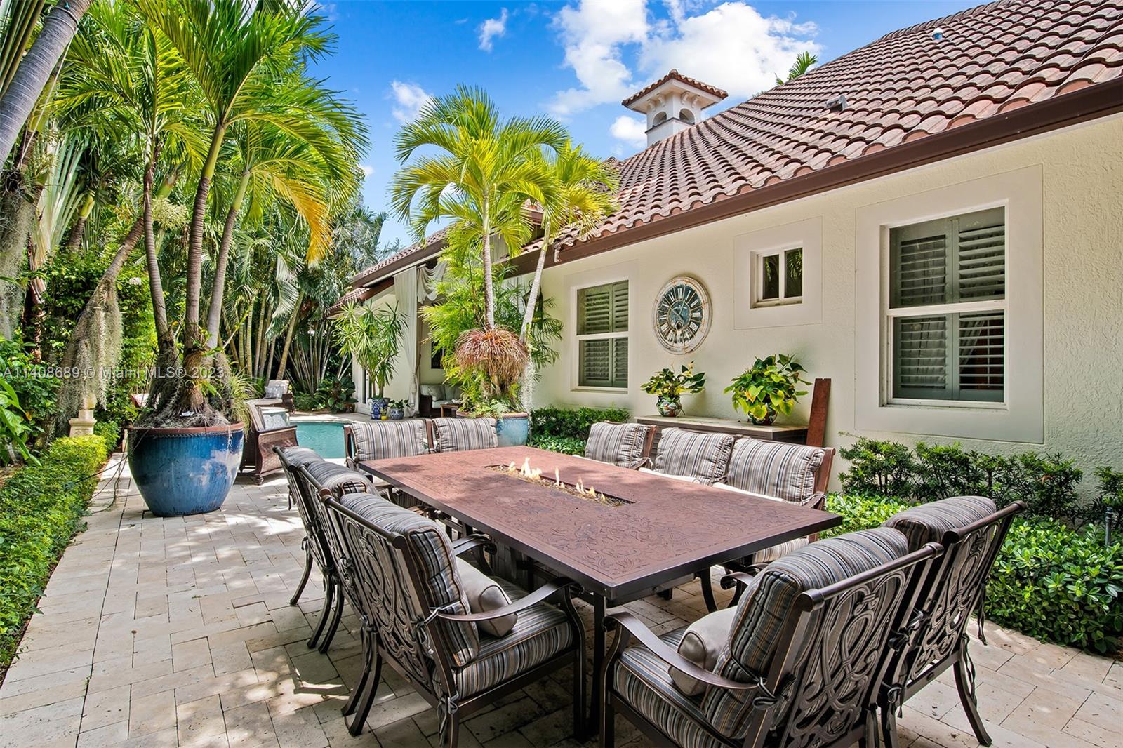 RIDGE HARBOUR ESTATES - Residential