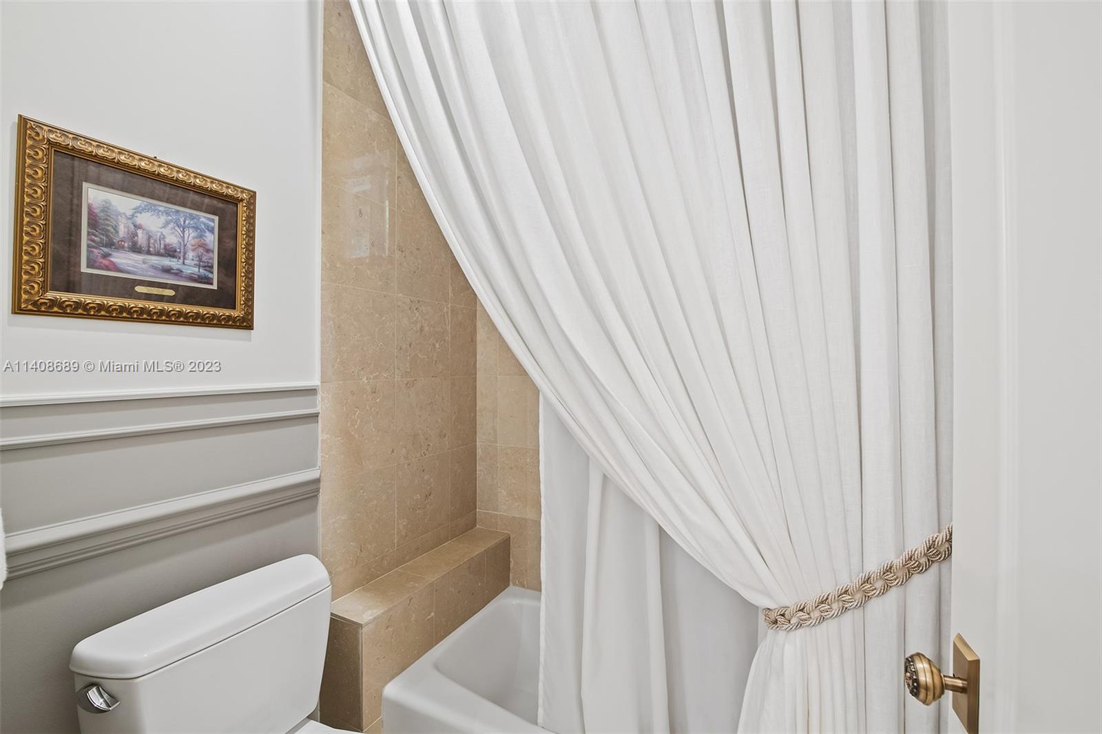 RIDGE HARBOUR ESTATES - Residential