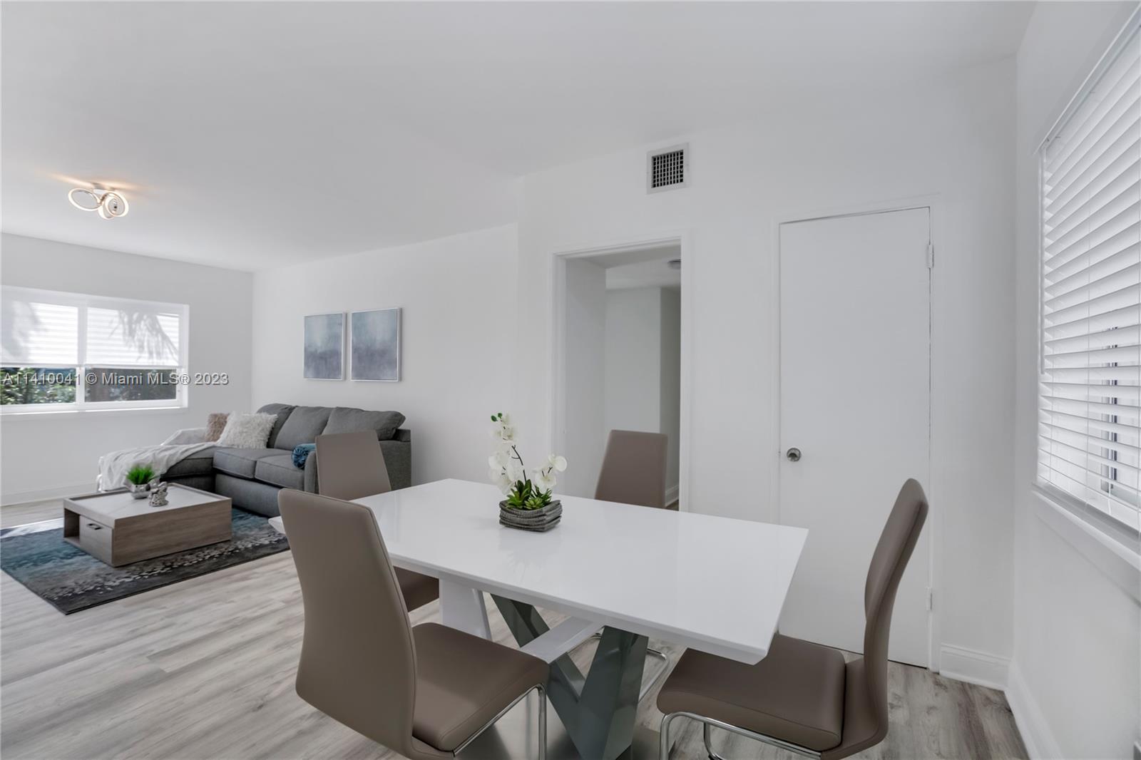 1600 Bay Road - Residential Income