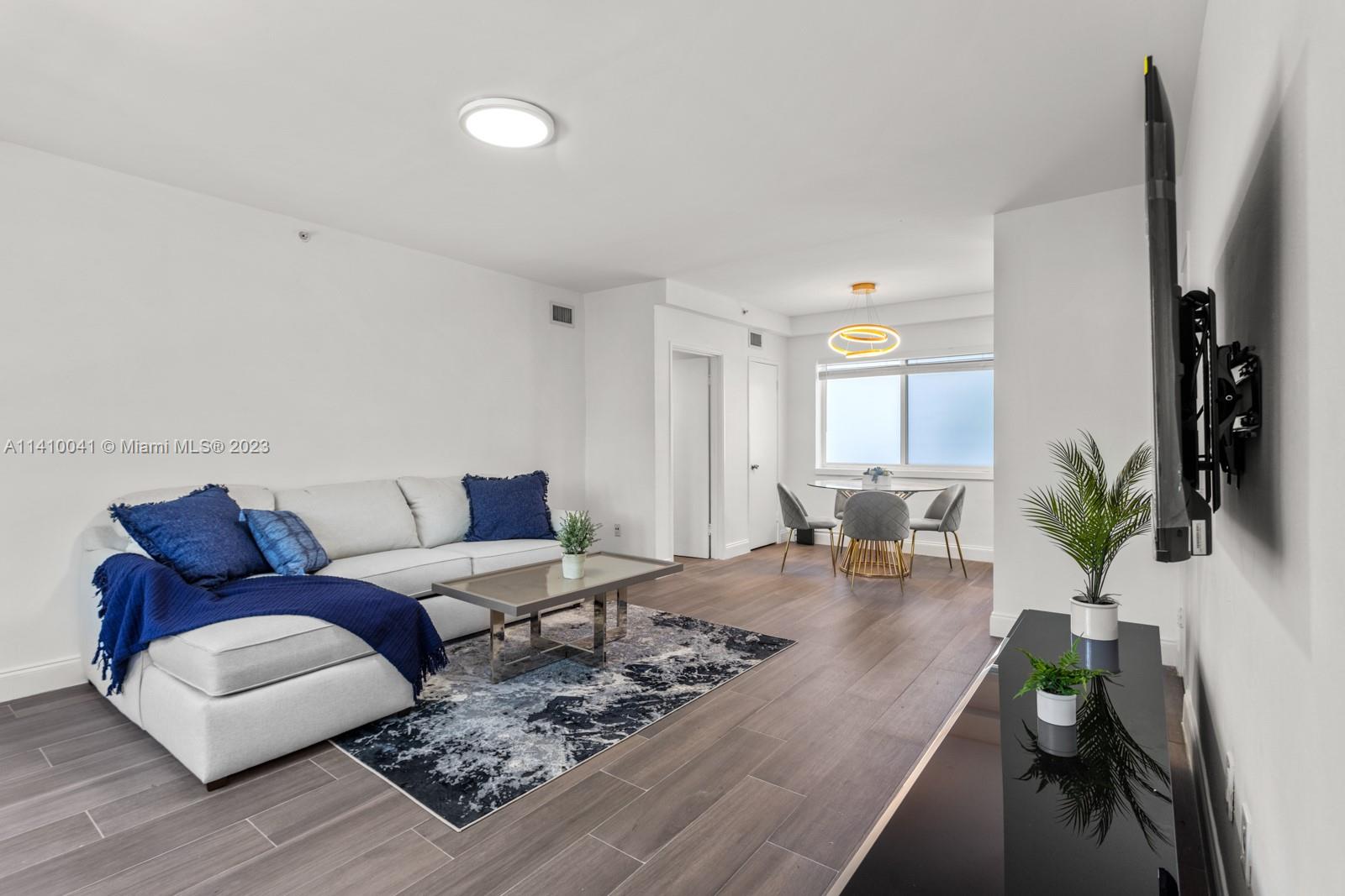 1600 Bay Road - Residential Income