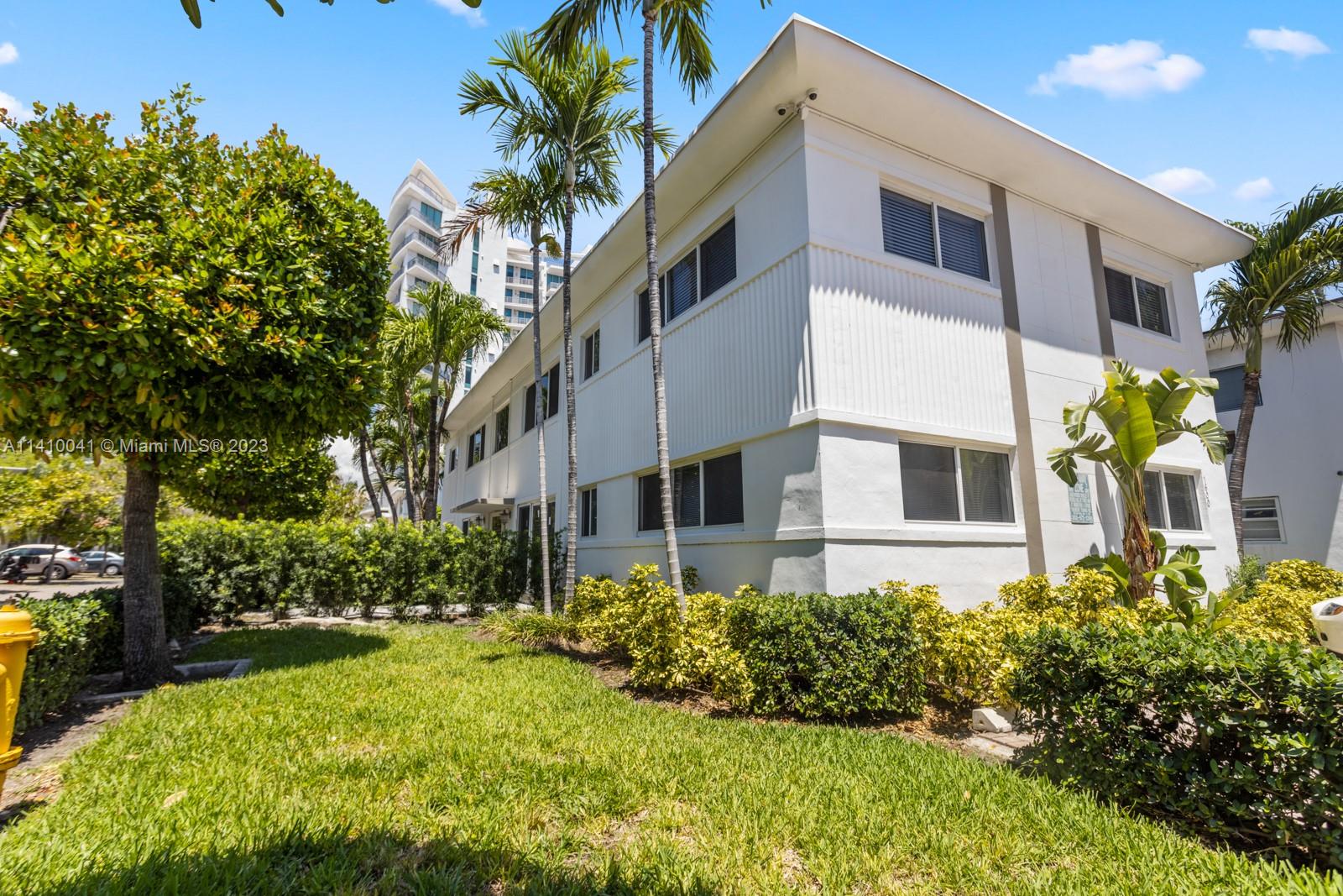 1600 Bay Road - Residential Income