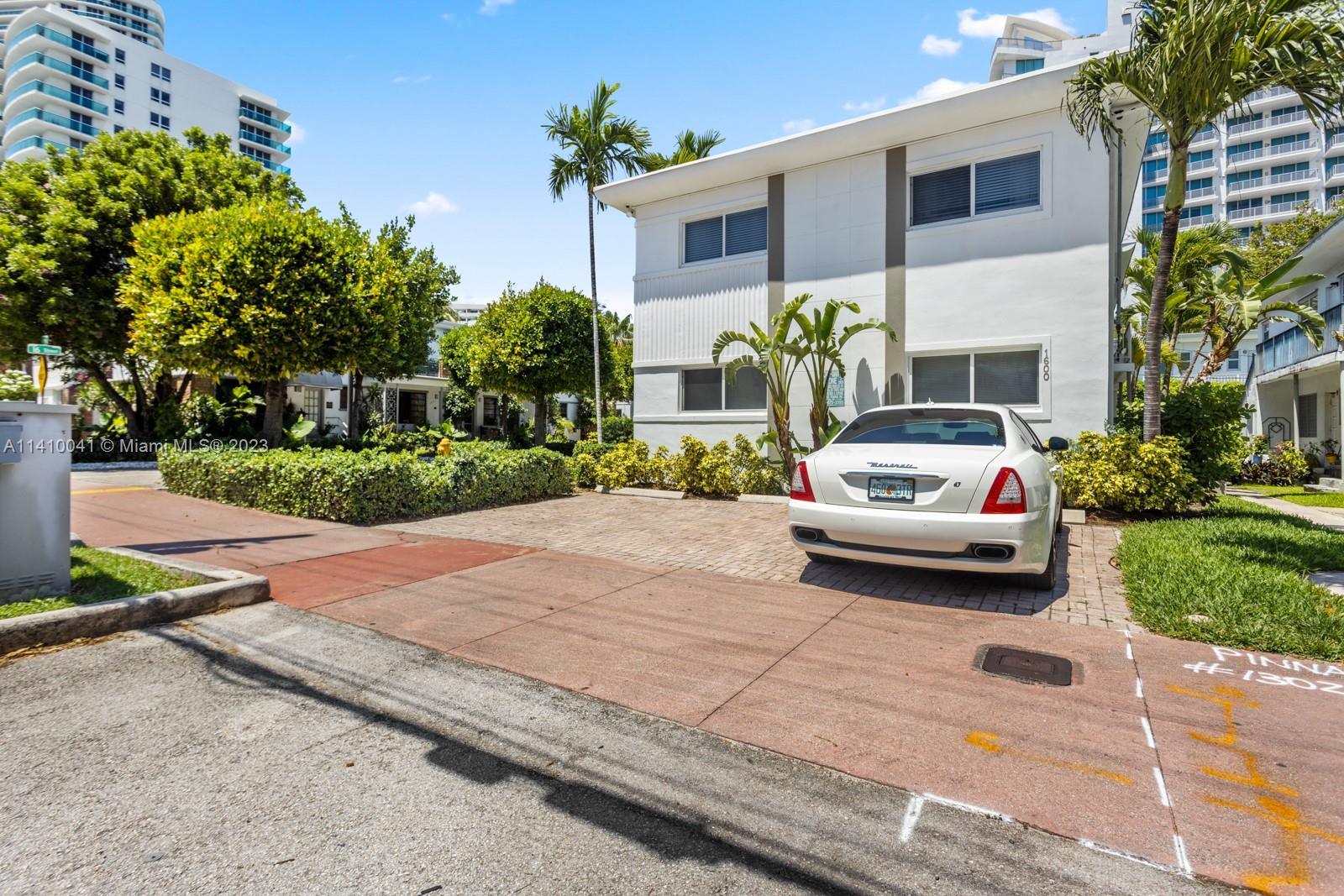 1600 Bay Road - Residential Income