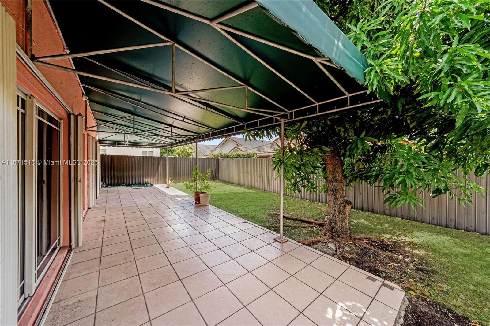 AVALON ESTATES - Residential