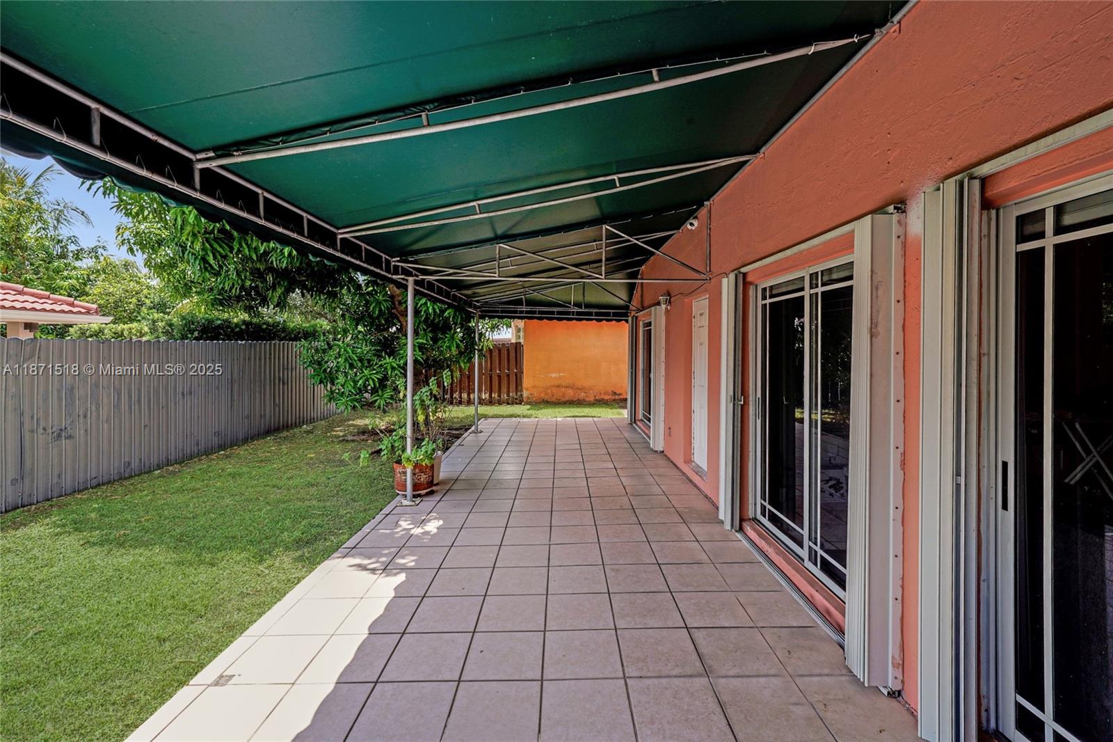 AVALON ESTATES - Residential