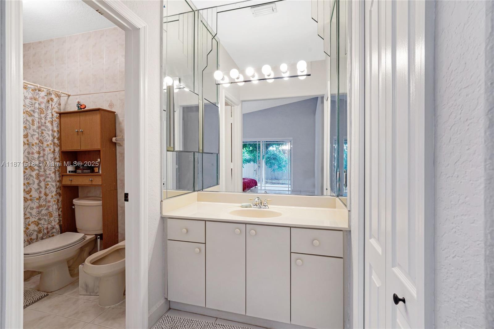 AVALON ESTATES - Residential