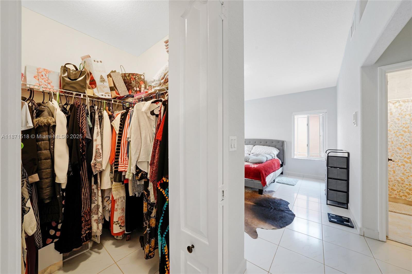 AVALON ESTATES - Residential