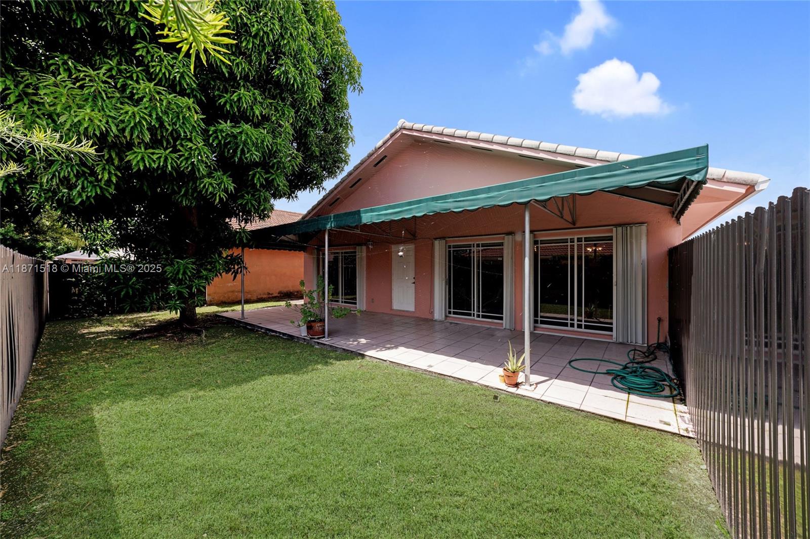 AVALON ESTATES - Residential