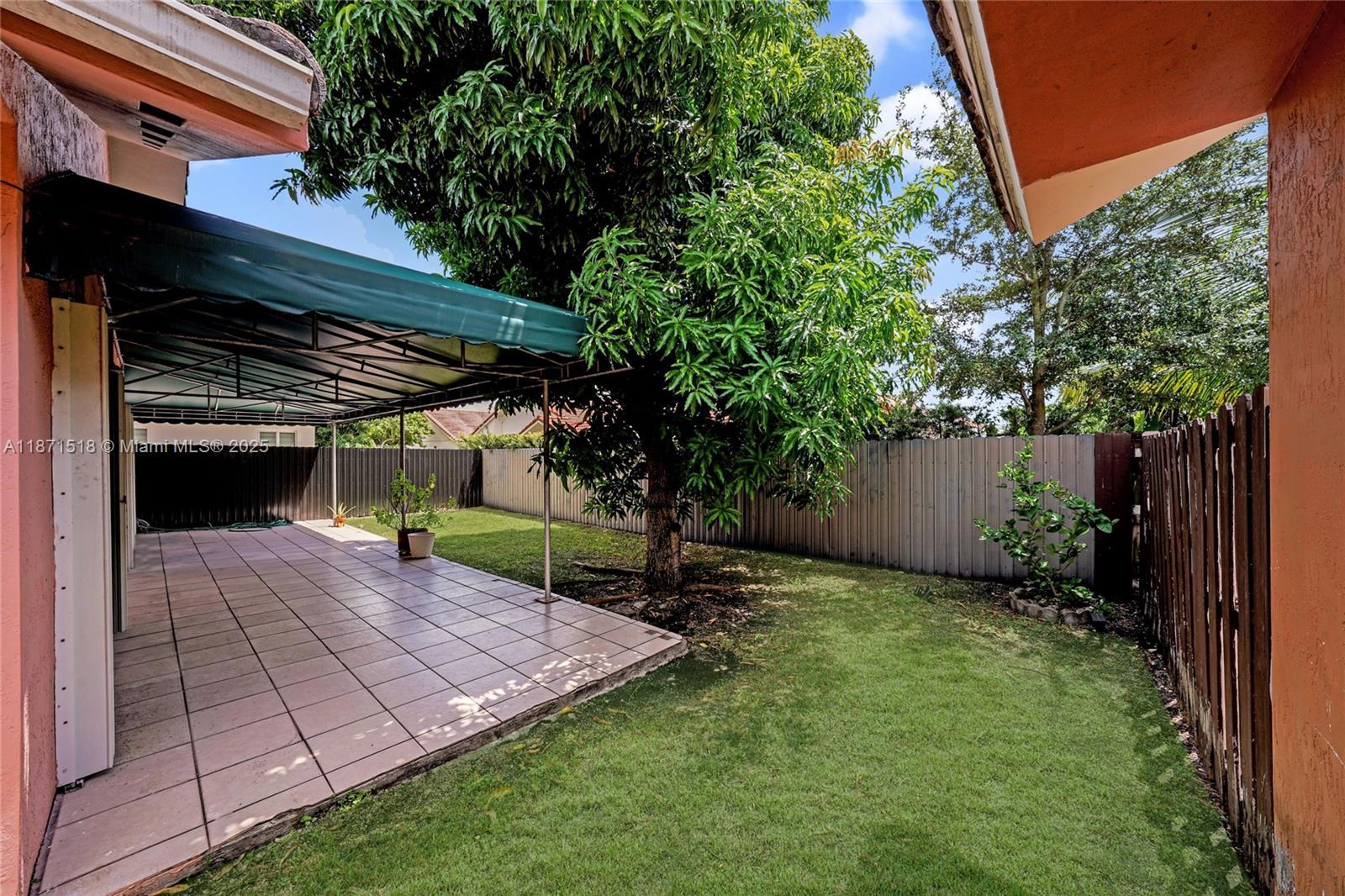 AVALON ESTATES - Residential