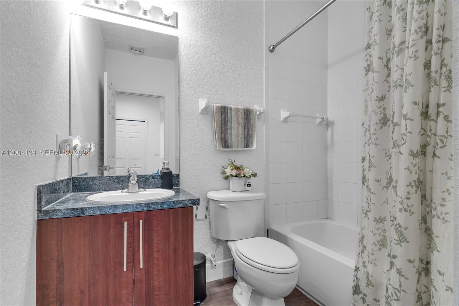 KEYS GARDEN - Residential