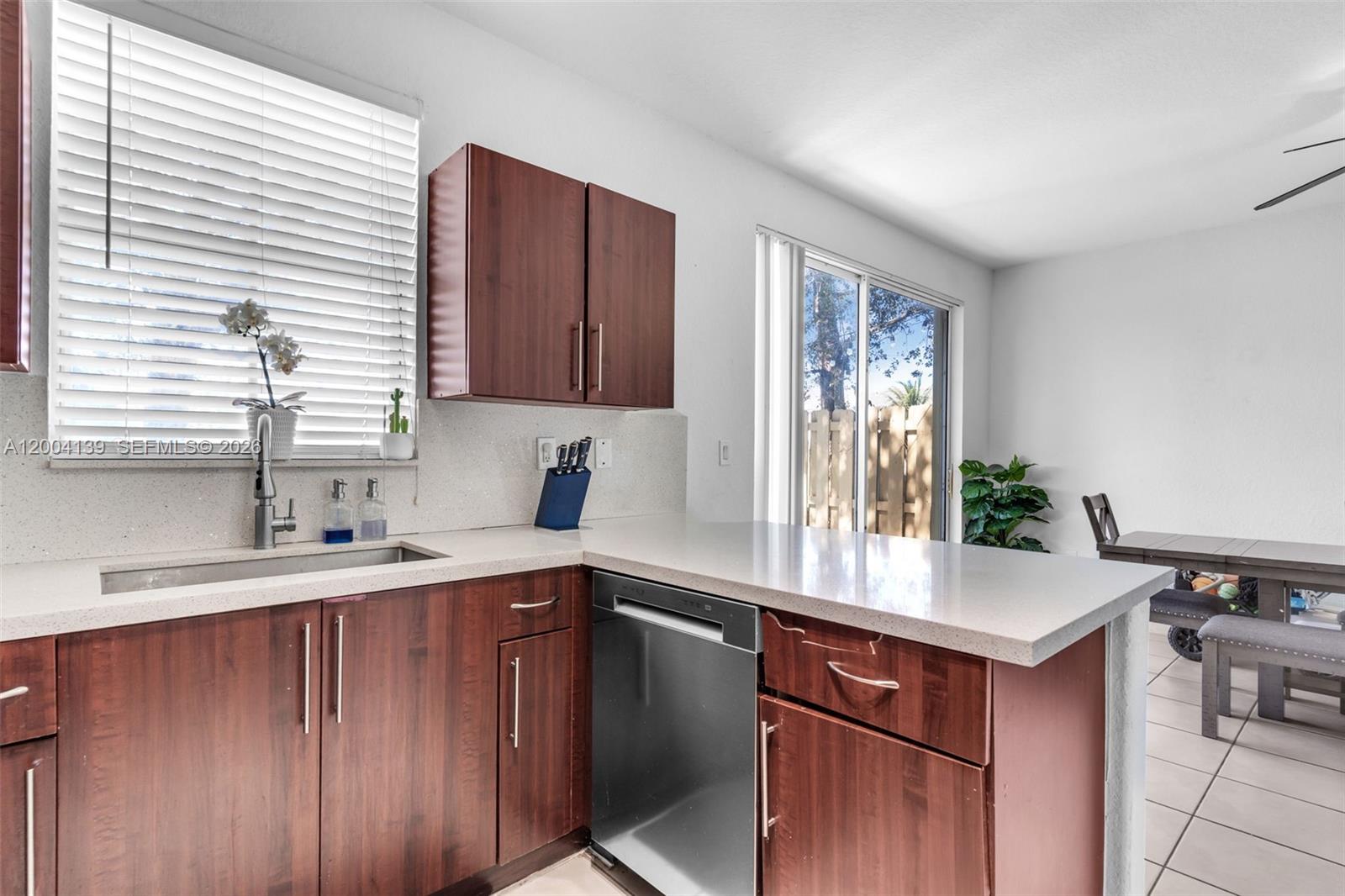 KEYS GARDEN - Residential