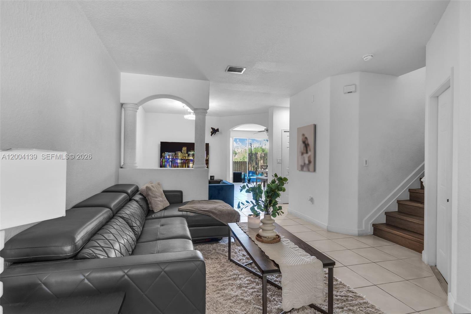 KEYS GARDEN - Residential