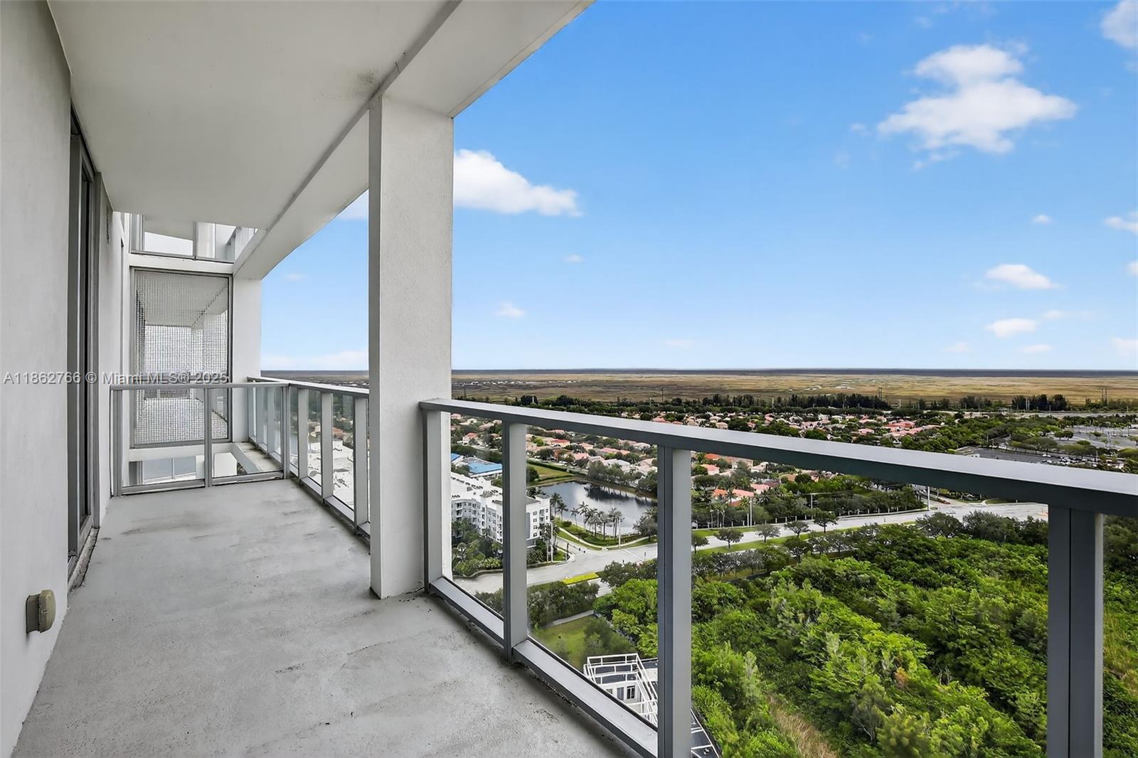 METROPICA NORTH TOWER ONE - Residential Lease