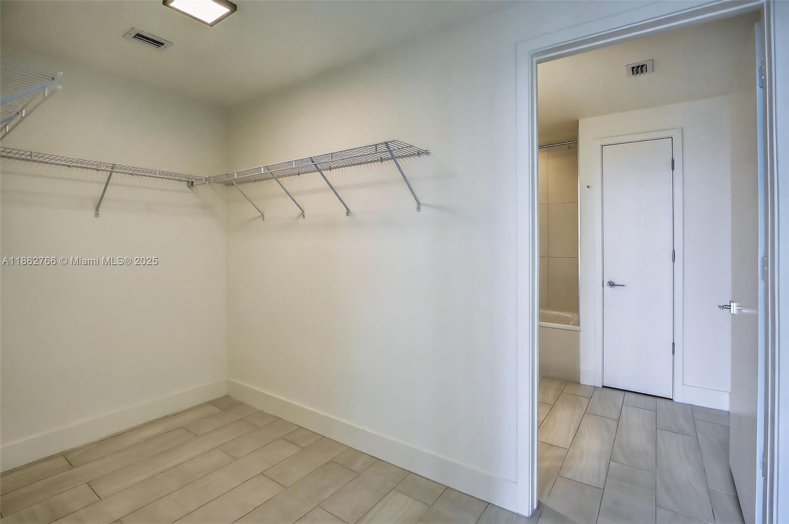 METROPICA NORTH TOWER ONE - Residential Lease
