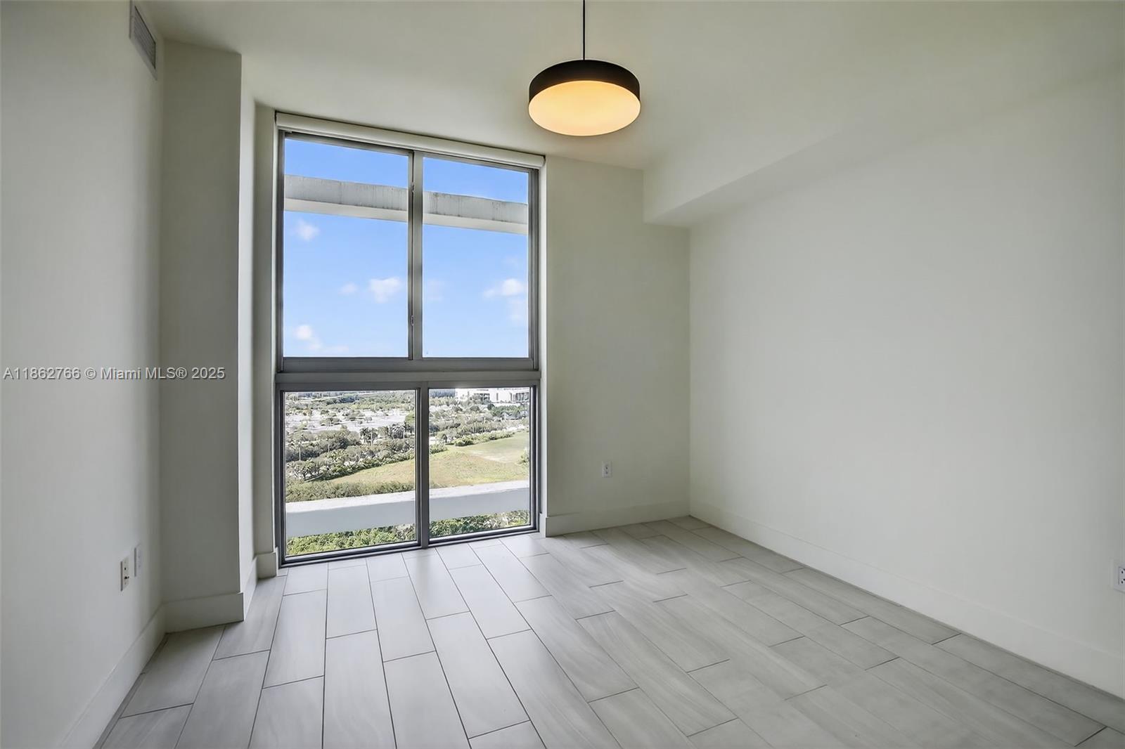 METROPICA NORTH TOWER ONE - Residential Lease